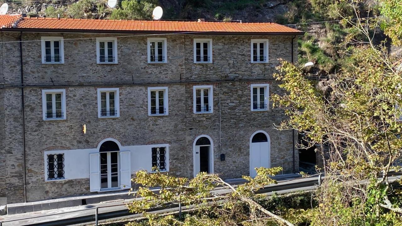 B&B Gronda Via Vandelli Massa  Exterior photo