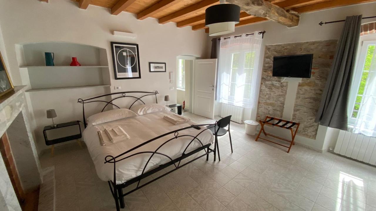 B&B Gronda Via Vandelli Massa  Exterior photo